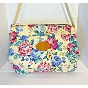 American Style Lacrosse Sports & Tradition Floral Cottage Coastal Travel Bag  L
